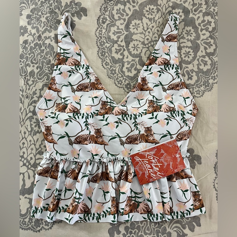 Medium Kortnie Jeane Swim Top